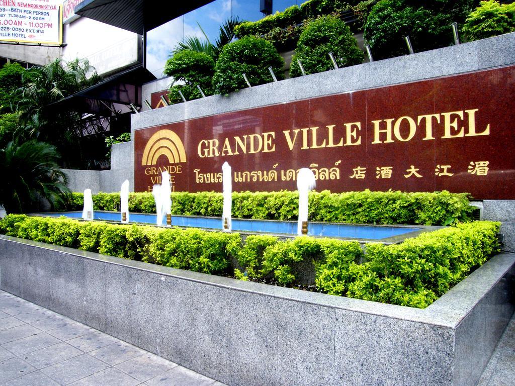 Grande Ville Hotel Bangkok Exterior foto