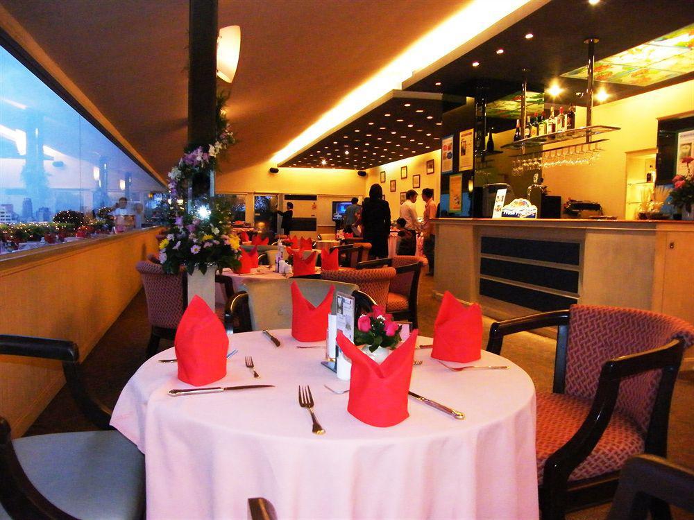 Grande Ville Hotel Bangkok Restaurant foto